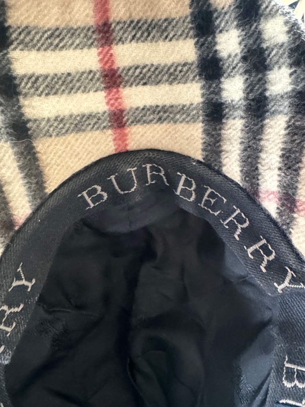 Burberry London 100% Cashmere Beige Plaid Cap with Black and Red Checks - Picture 12 of 15